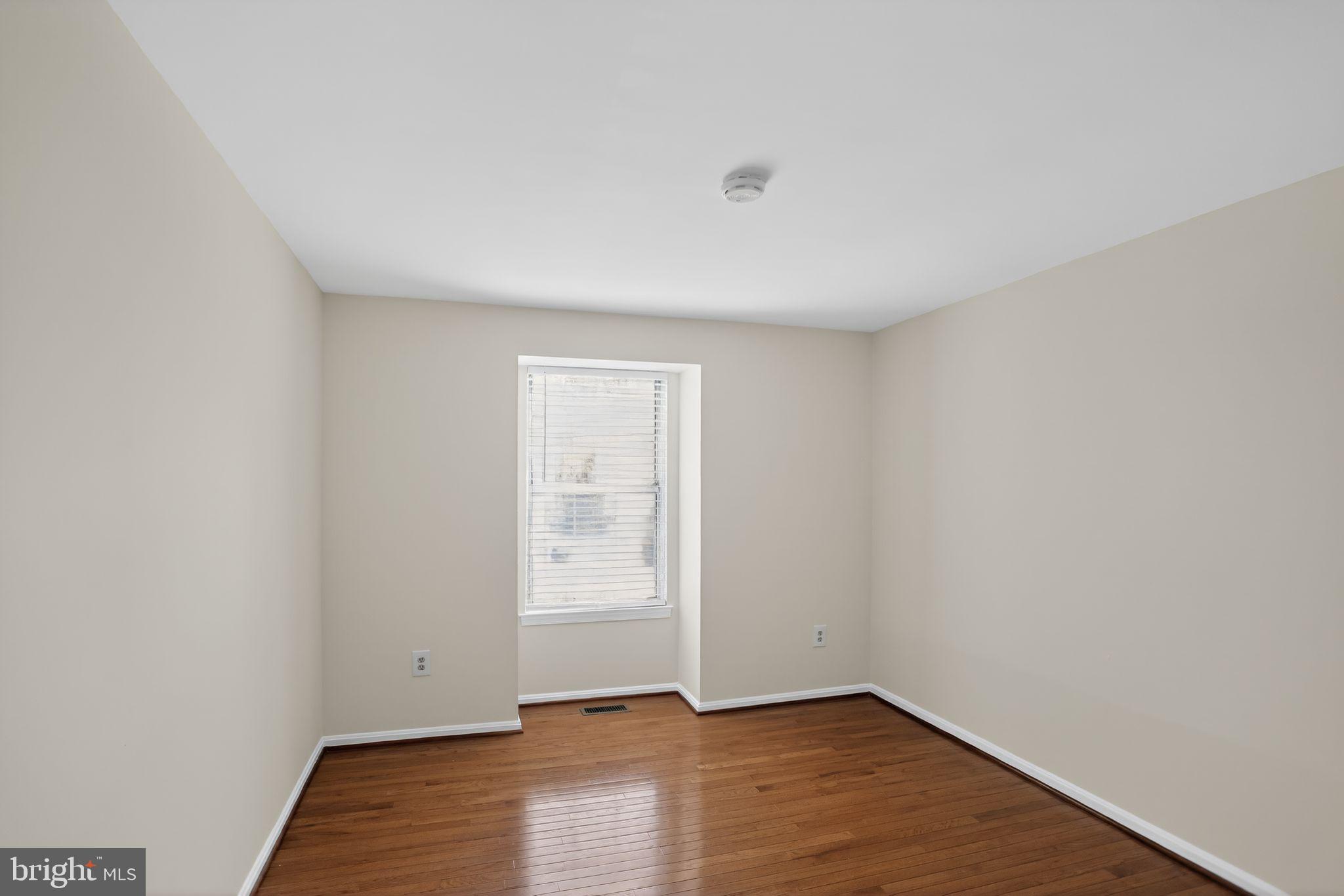 HALLOWELL - Residential