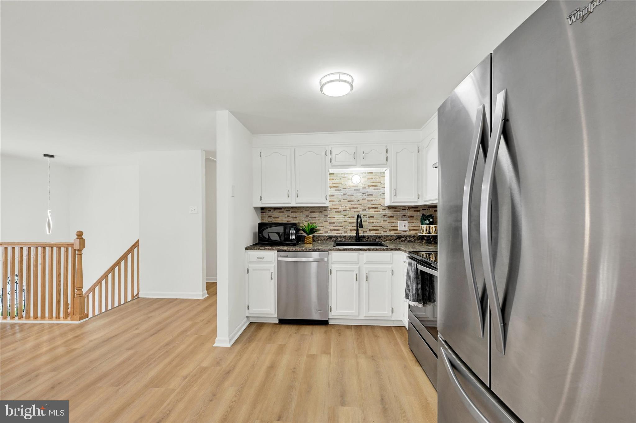 SUE CREEK LANDING - Residential