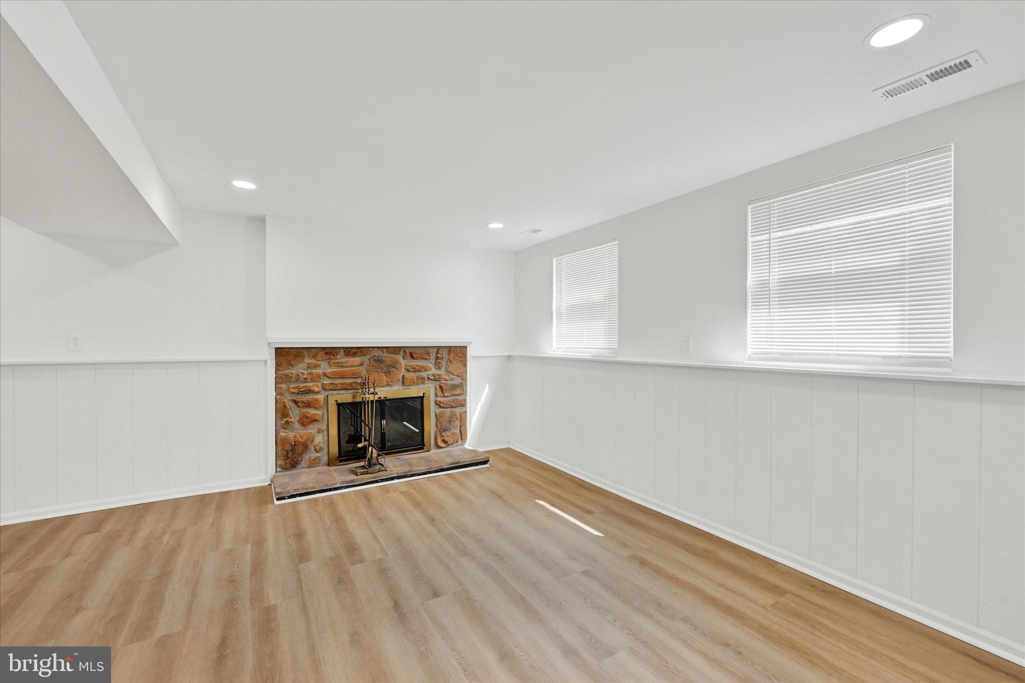 SUE CREEK LANDING - Residential