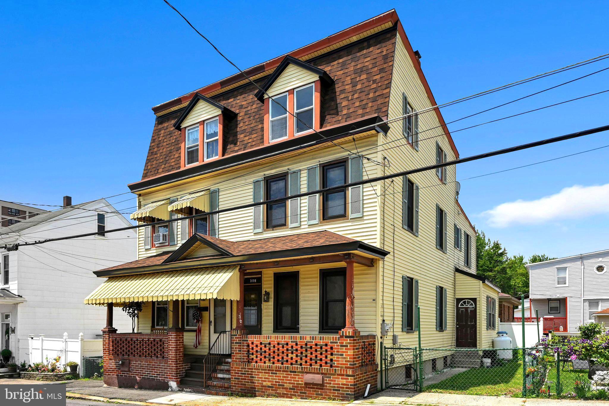 308 N 3RD STREET