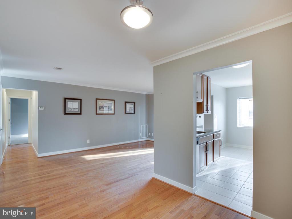 NORTH GREEN CONDOMINIUMS - Residential Lease