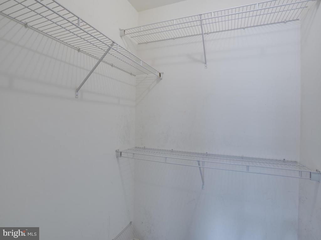 NORTH GREEN CONDOMINIUMS - Residential Lease
