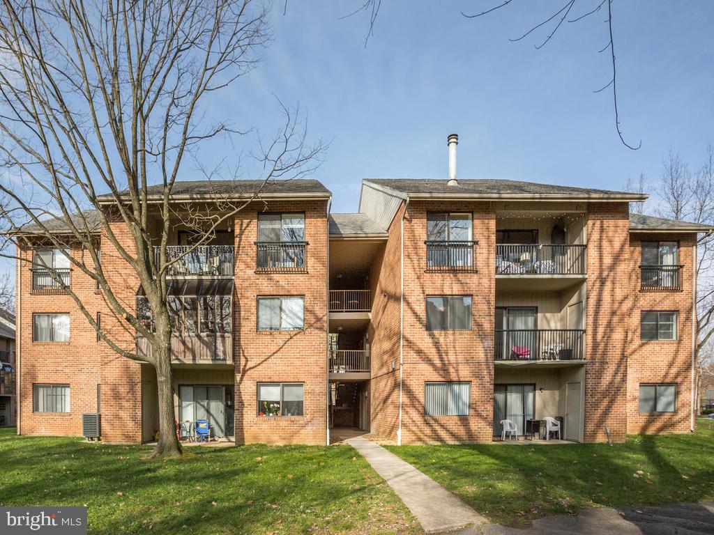 NORTH GREEN CONDOMINIUMS - Residential Lease