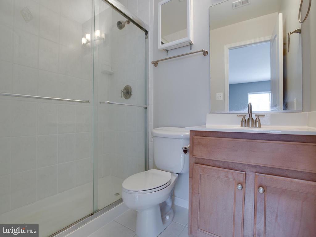 NORTH GREEN CONDOMINIUMS - Residential Lease