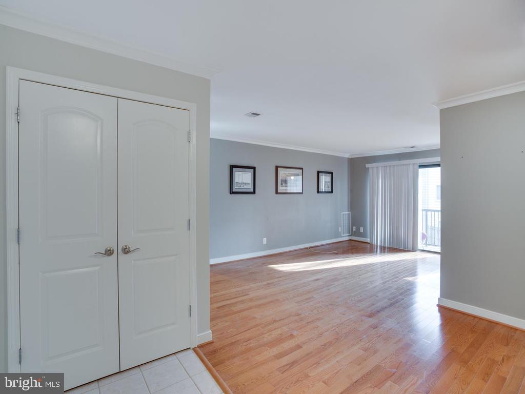 NORTH GREEN CONDOMINIUMS - Residential Lease