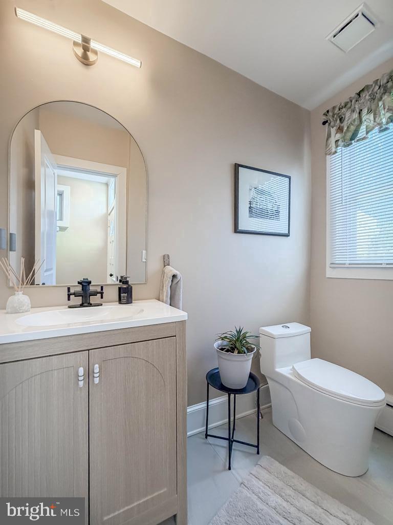 BRISTOL - Residential