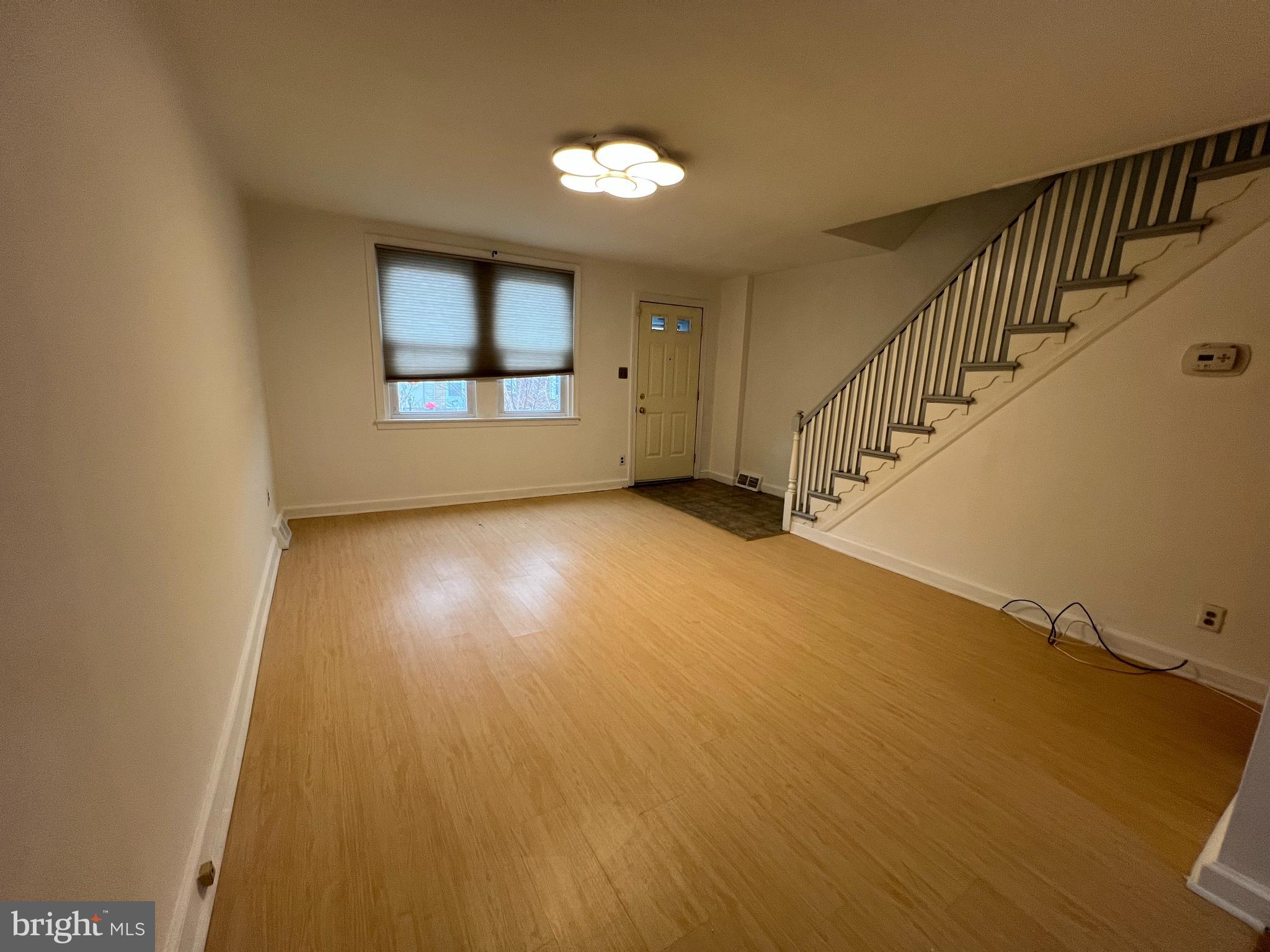 MAYFAIR - Residential