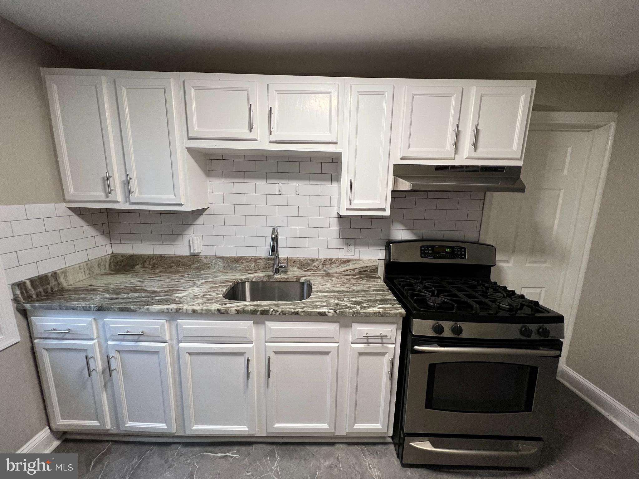 CHERRY HILL - Residential