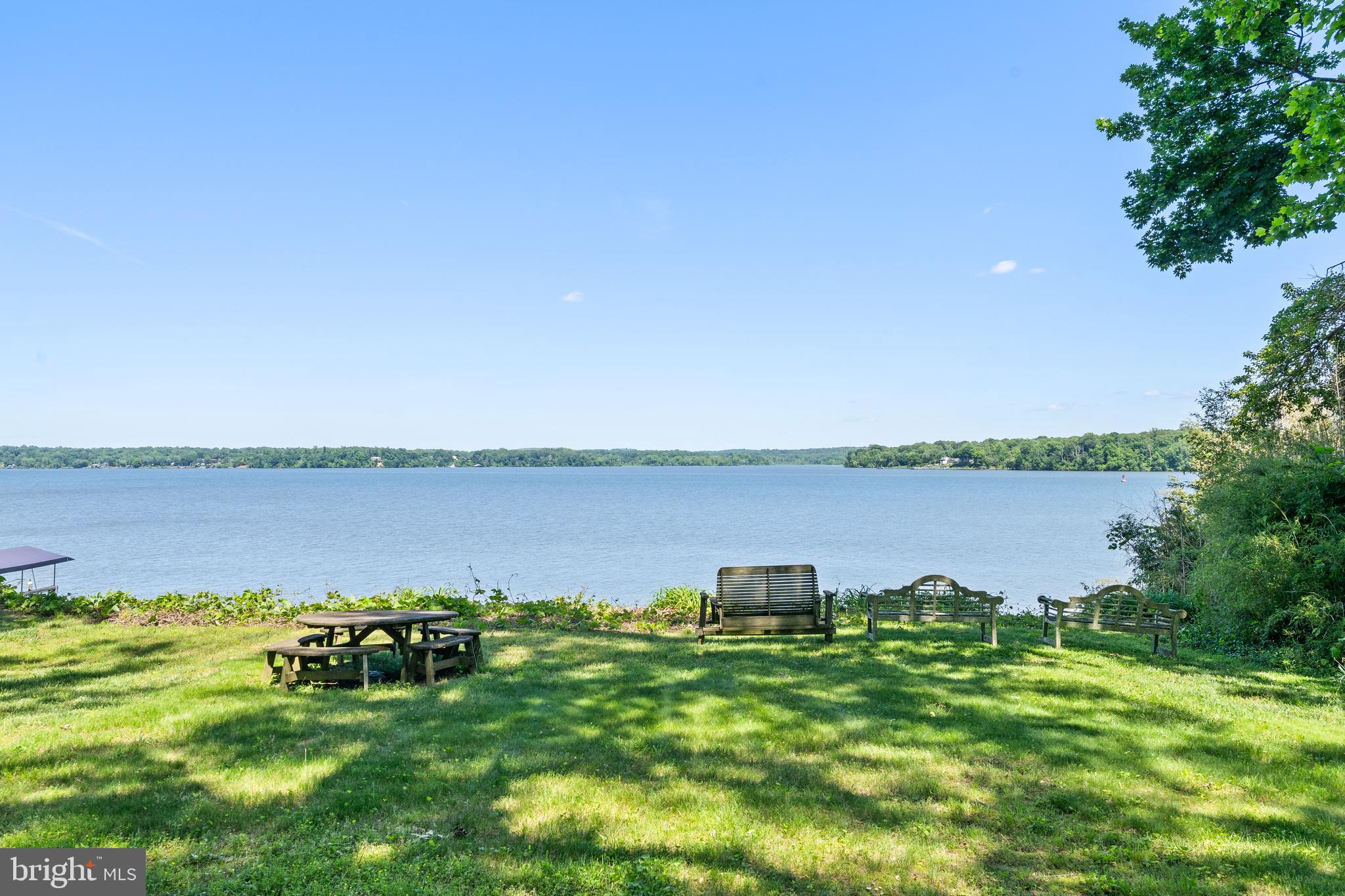 ARCTURUS ON THE POTOMAC - Residential