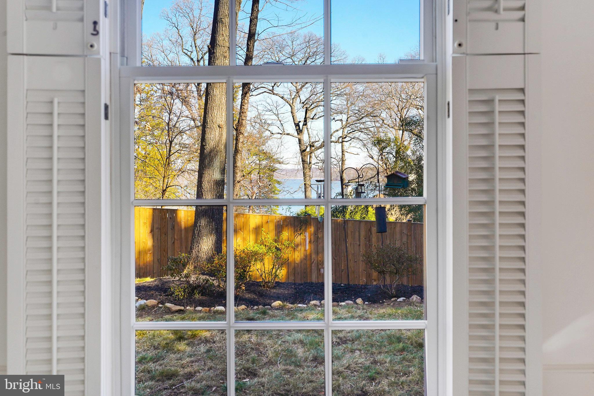 ARCTURUS ON THE POTOMAC - Residential