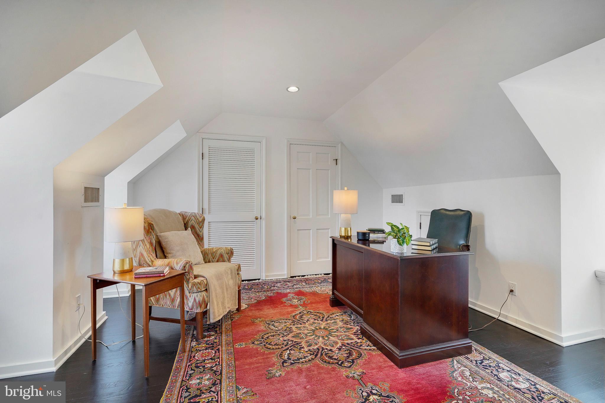 ARCTURUS ON THE POTOMAC - Residential