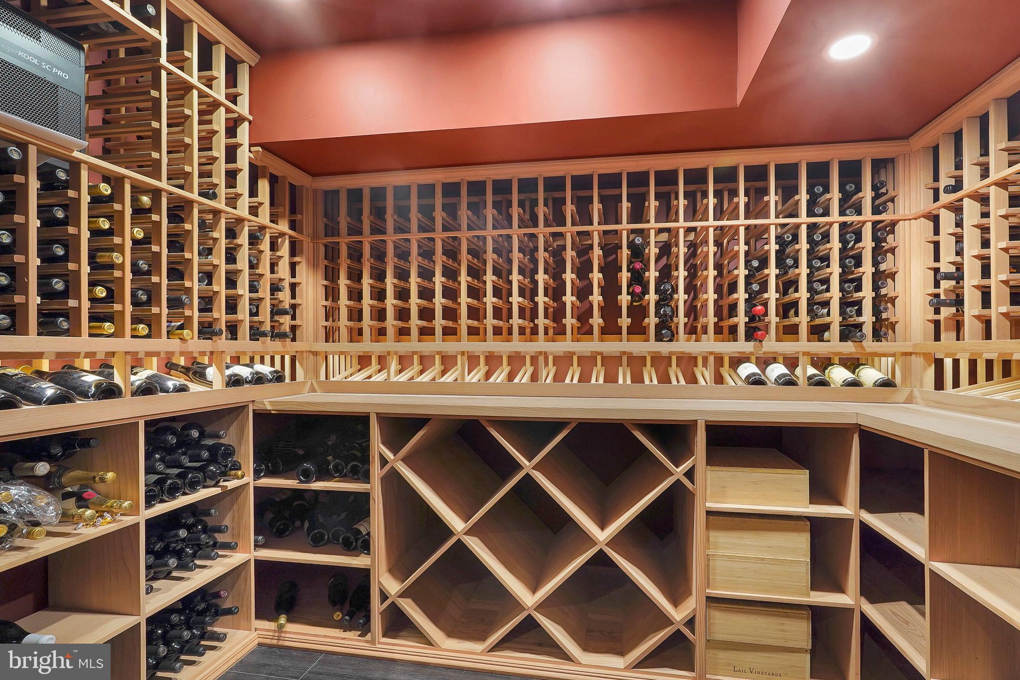 ARCTURUS ON THE POTOMAC - Residential