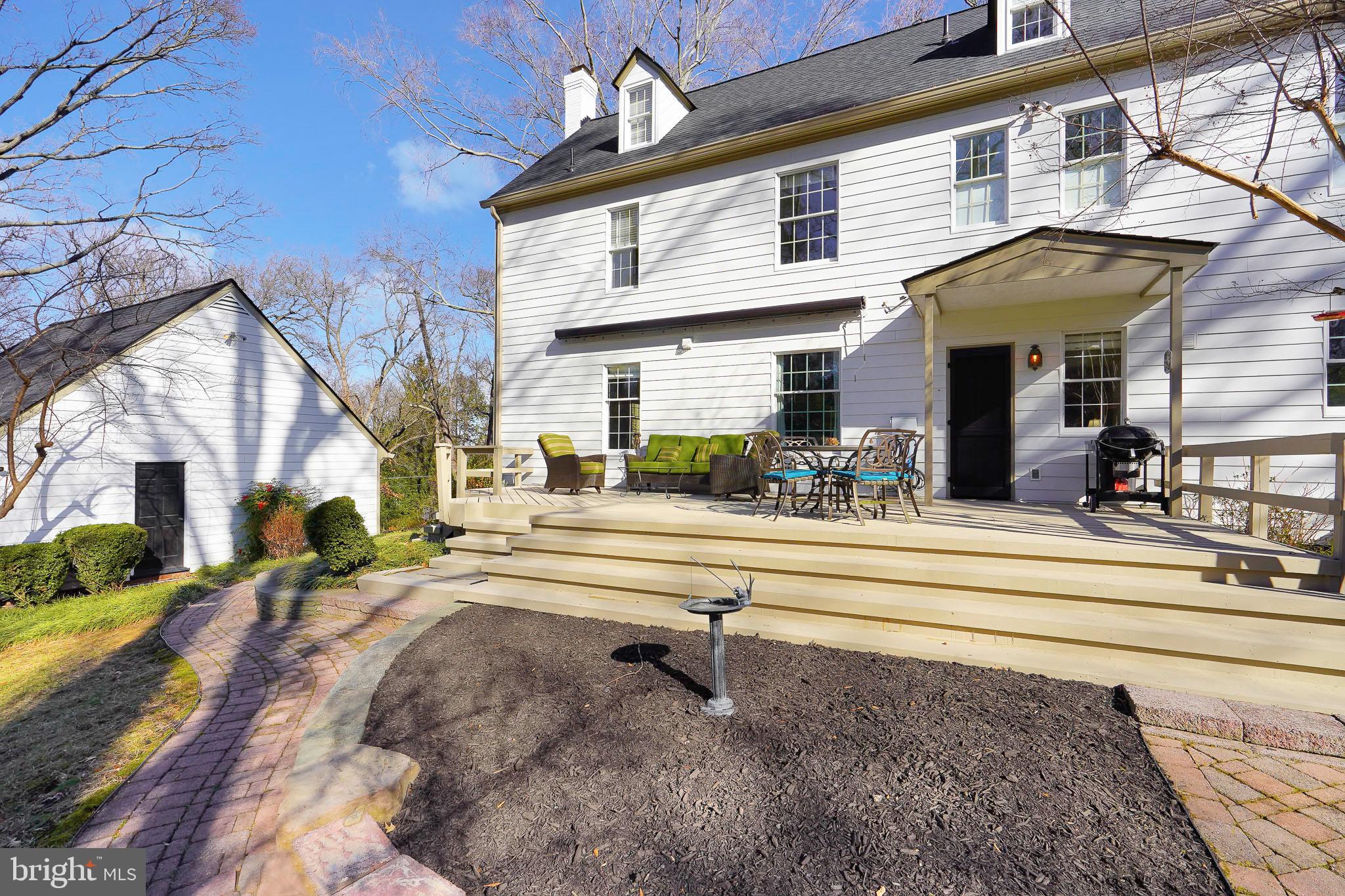 ARCTURUS ON THE POTOMAC - Residential