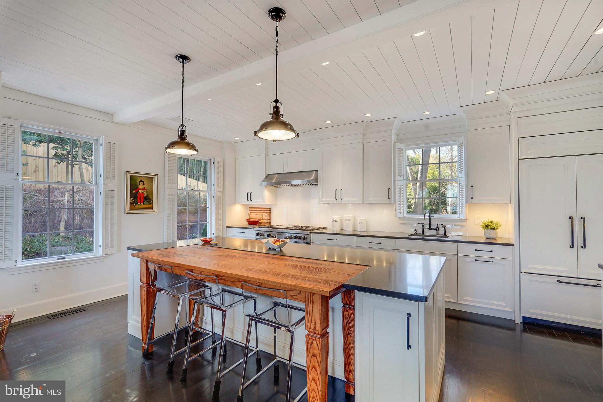 ARCTURUS ON THE POTOMAC - Residential