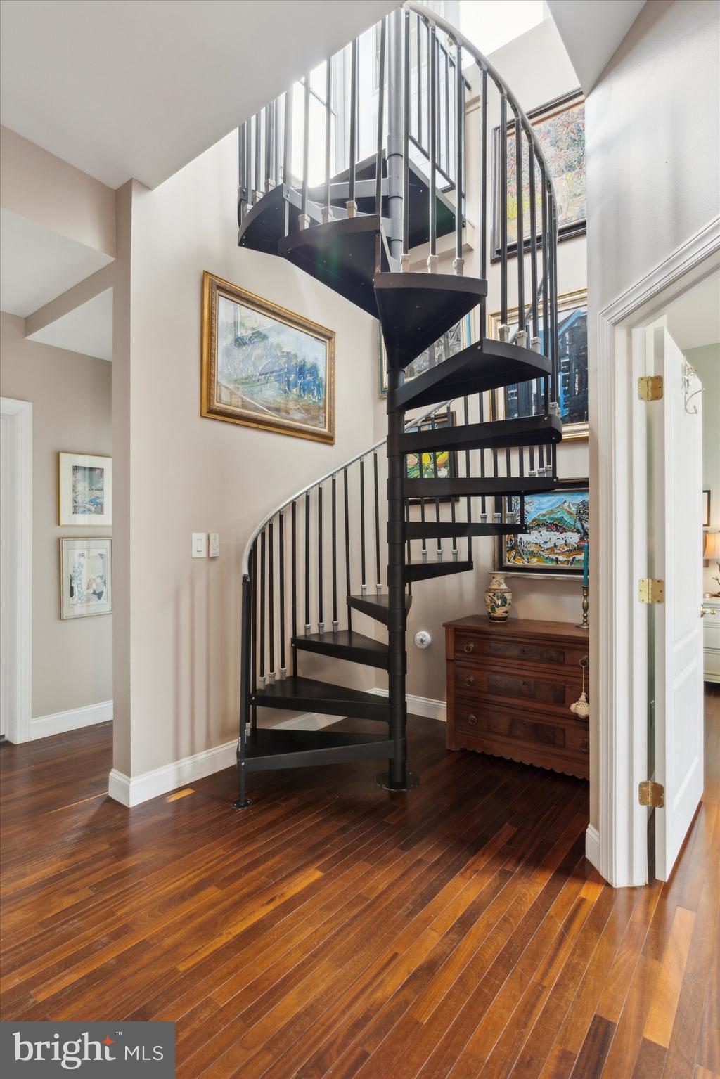 GRADUATE HOSPITAL - Residential