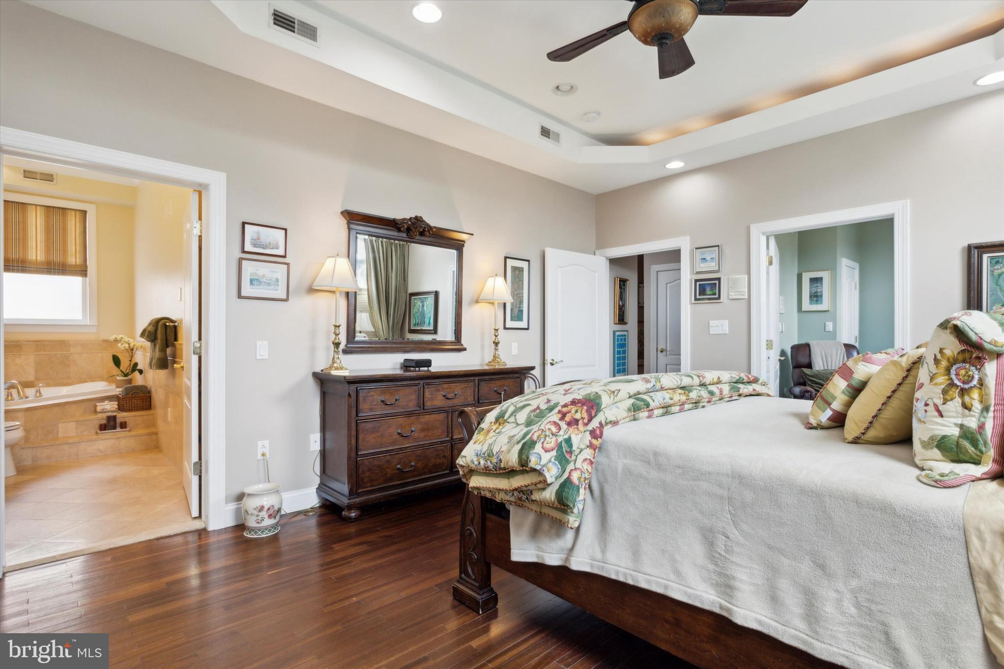 GRADUATE HOSPITAL - Residential