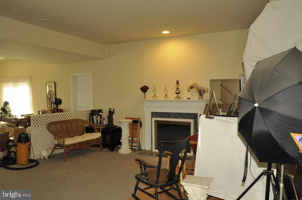 OAK HILL ESTATES - Residential