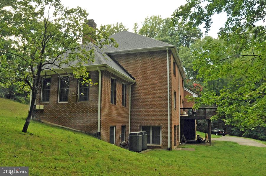 OAK HILL ESTATES - Residential