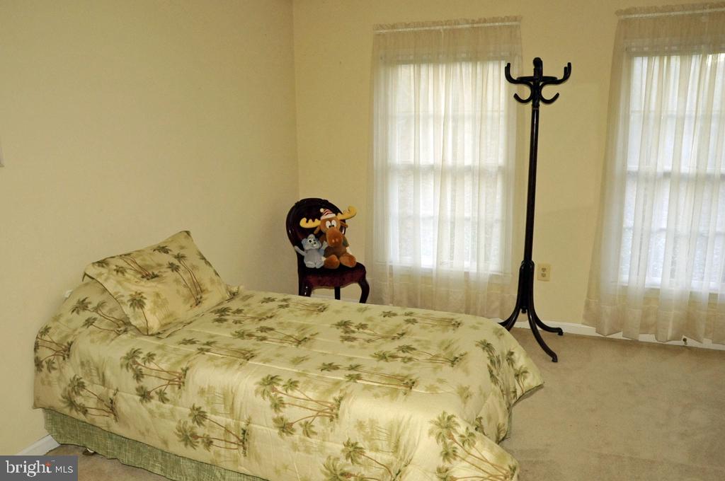 OAK HILL ESTATES - Residential