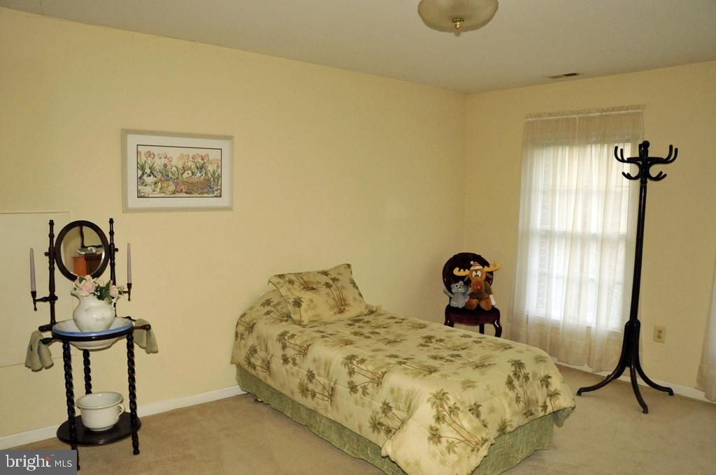 OAK HILL ESTATES - Residential