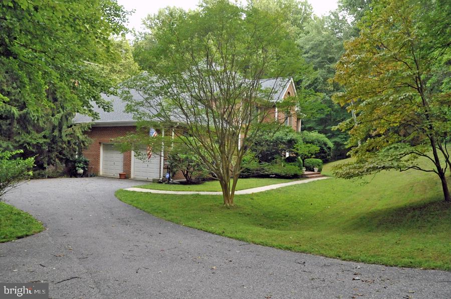 OAK HILL ESTATES - Residential