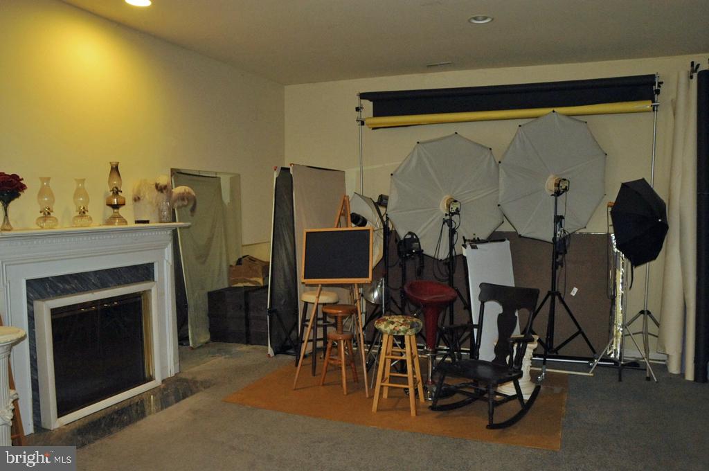 OAK HILL ESTATES - Residential