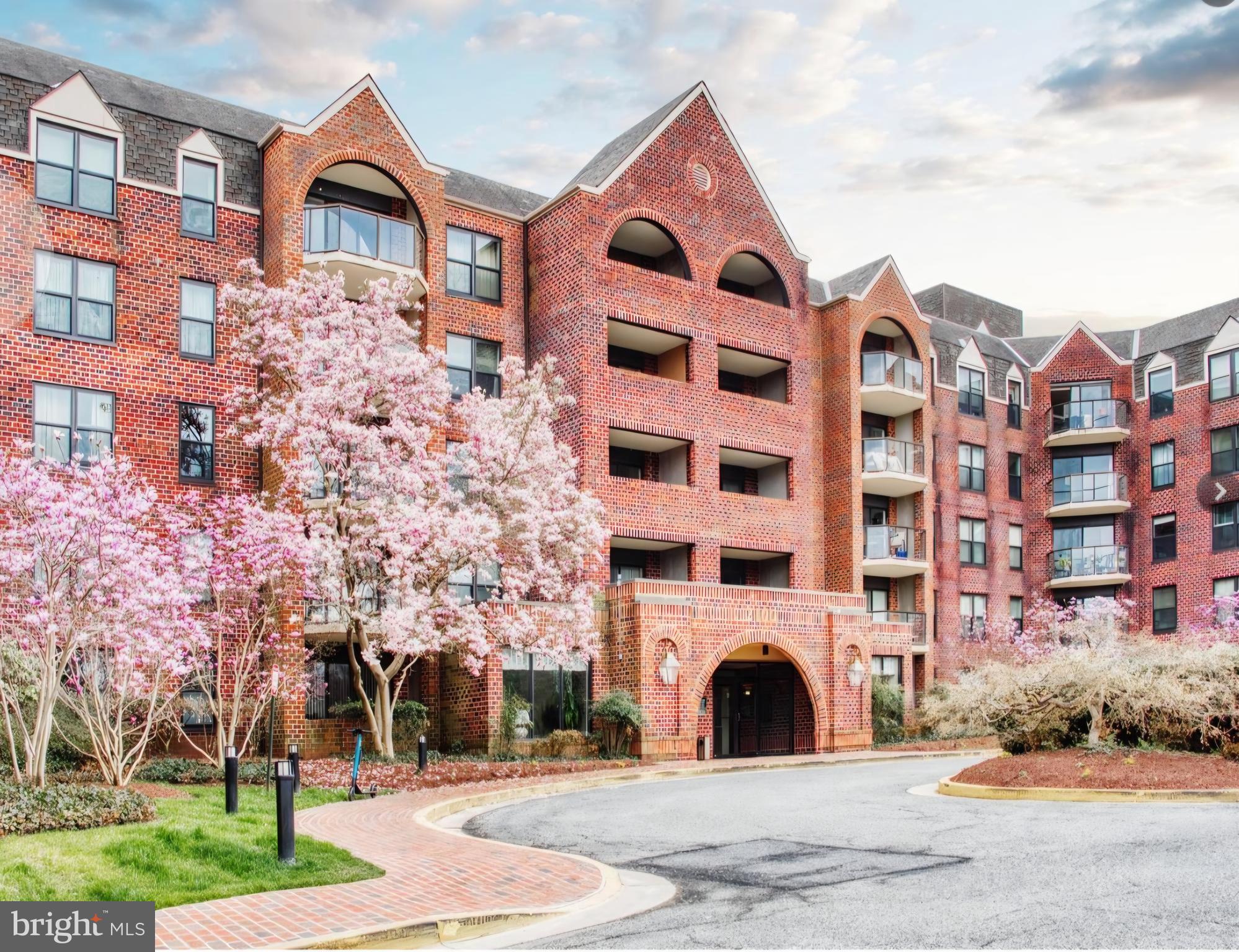 This nice 1 bedroom, 1 bath unit is in super location. Shows well. Newer carpet in bedroom. brand new flooring in foyer, kitchen and living room. brand new bathroom-looks great. sliding glass door to private patio-fully fenced. lots of closet space. Needs a final clean from being vacant. one reserved space in parking garage on same level as unit-door from inside garage to hallway to unit.