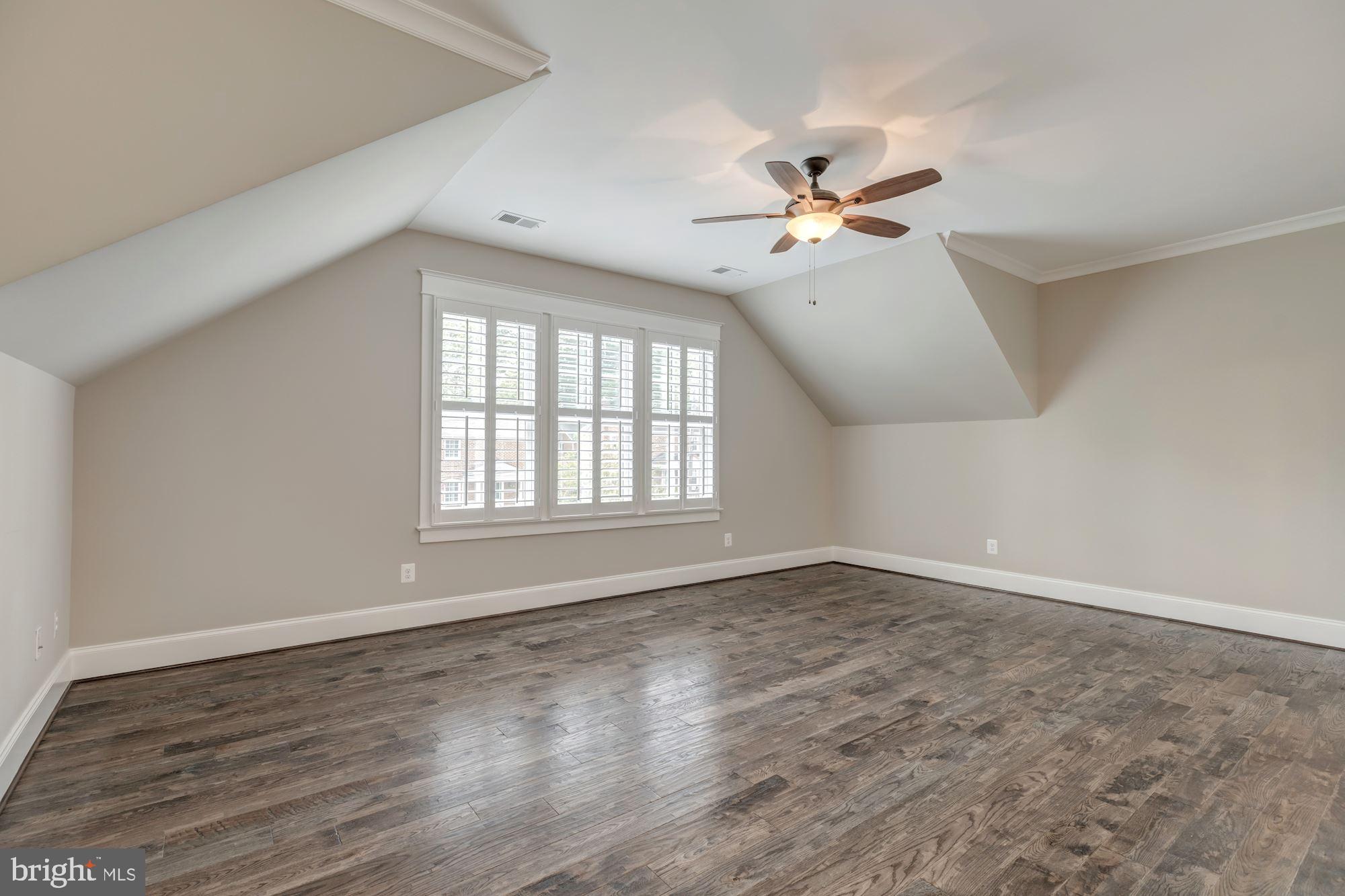 MILBURN TERRACE - Residential