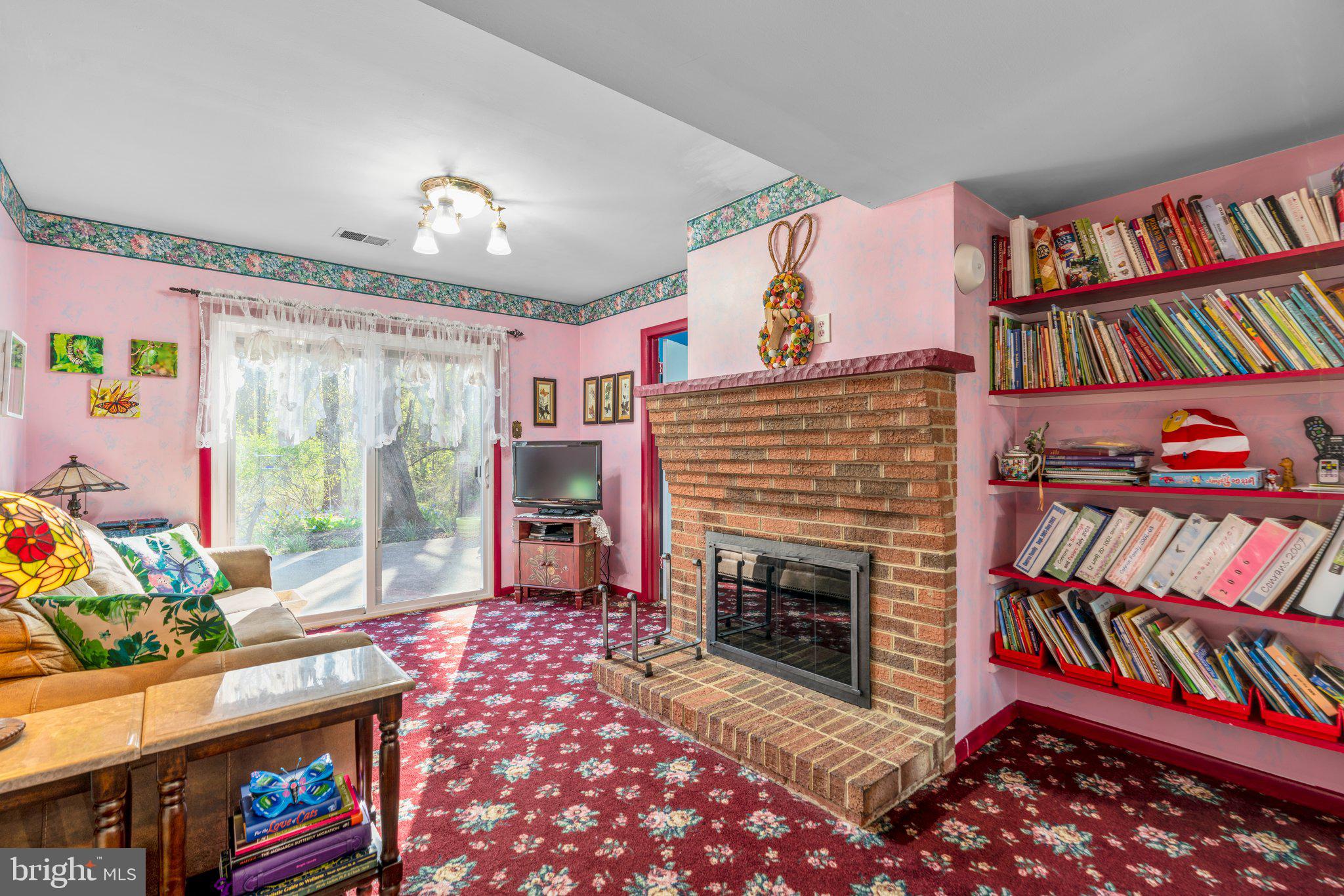 VILLAGE OF OWEN BROWN - Residential