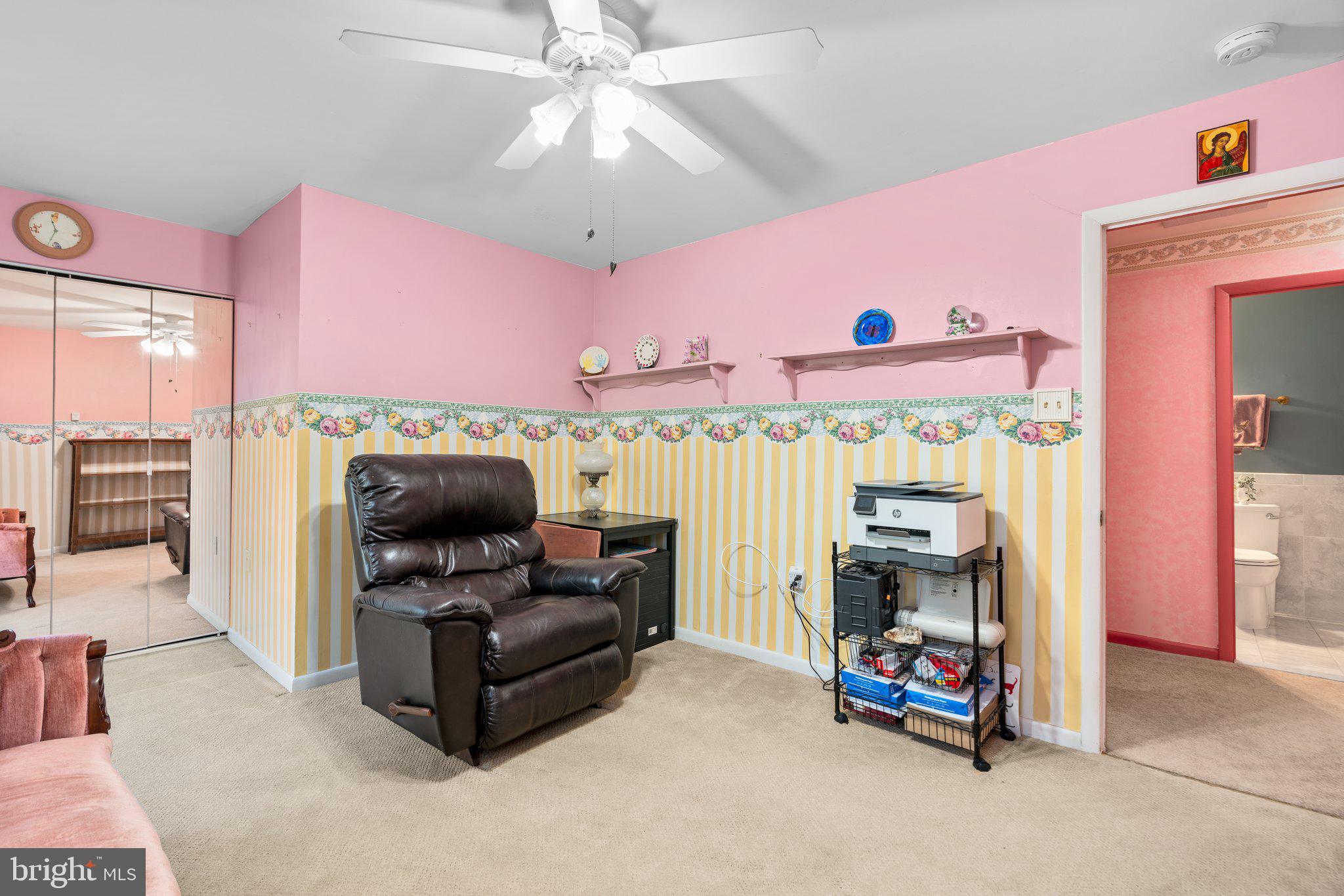 VILLAGE OF OWEN BROWN - Residential