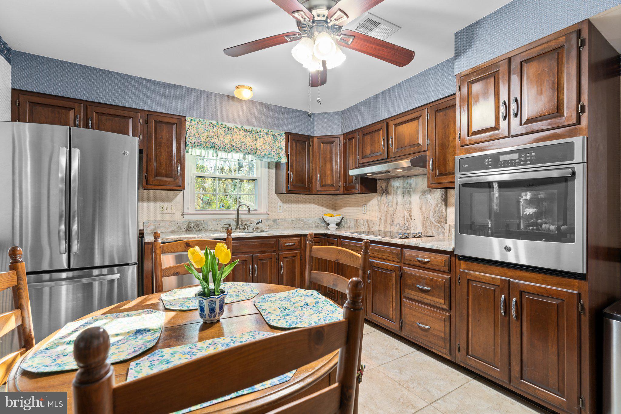 VILLAGE OF OWEN BROWN - Residential