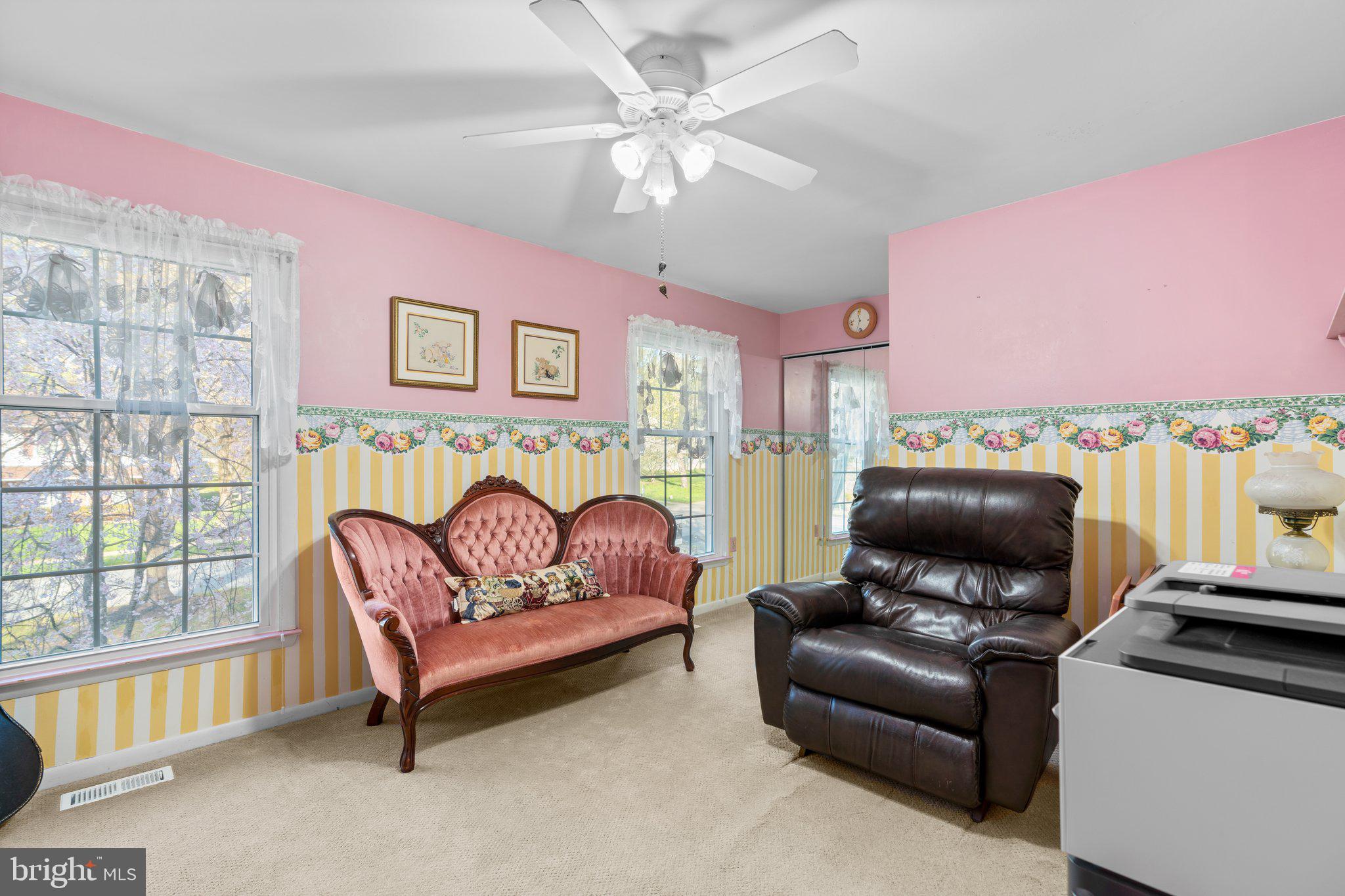 VILLAGE OF OWEN BROWN - Residential