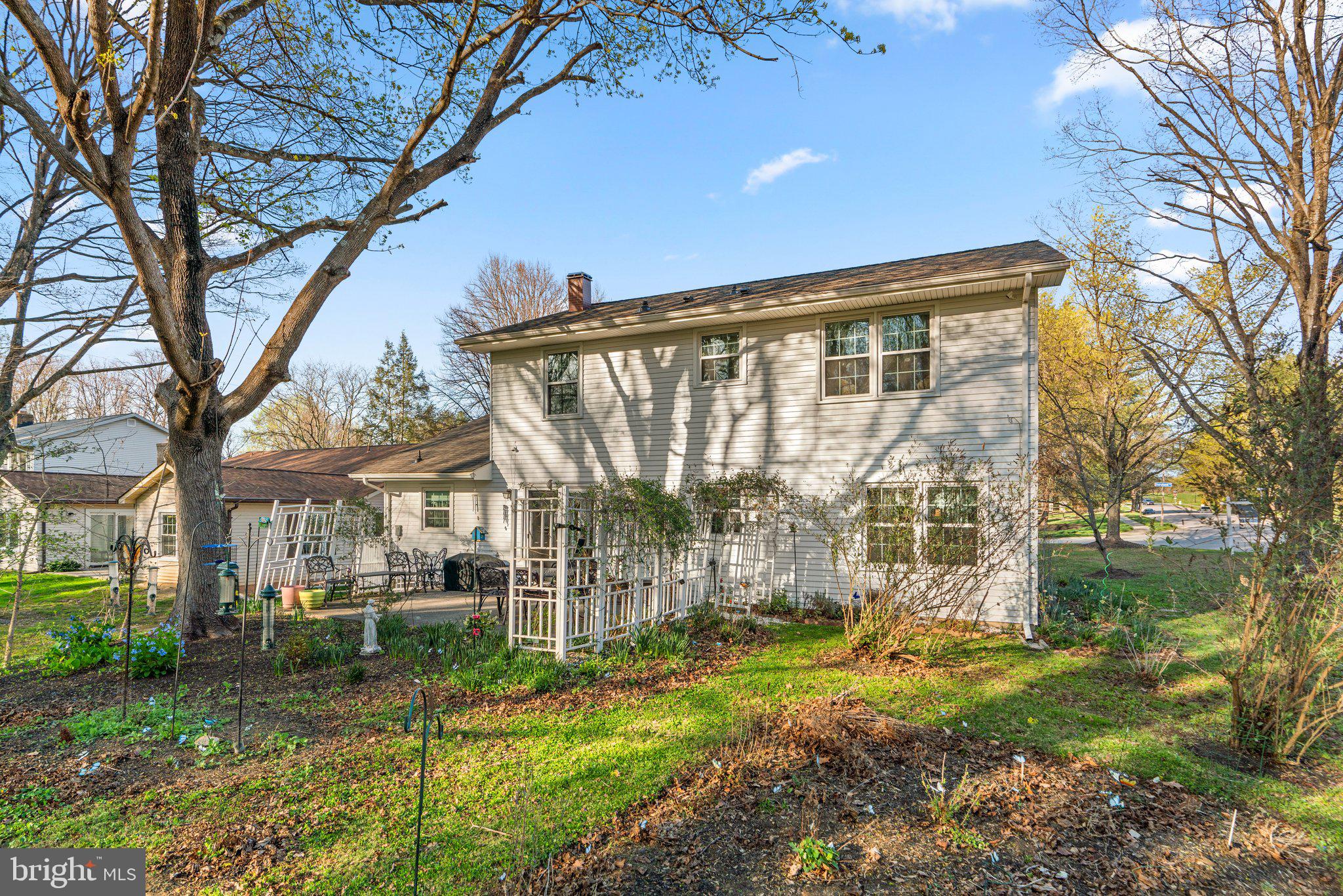 VILLAGE OF OWEN BROWN - Residential