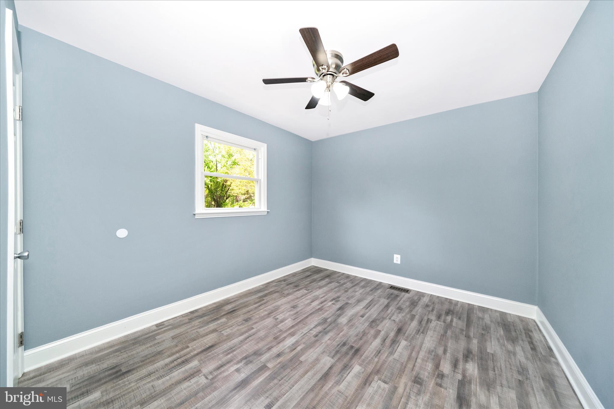 TEMPLE HILLS - Residential