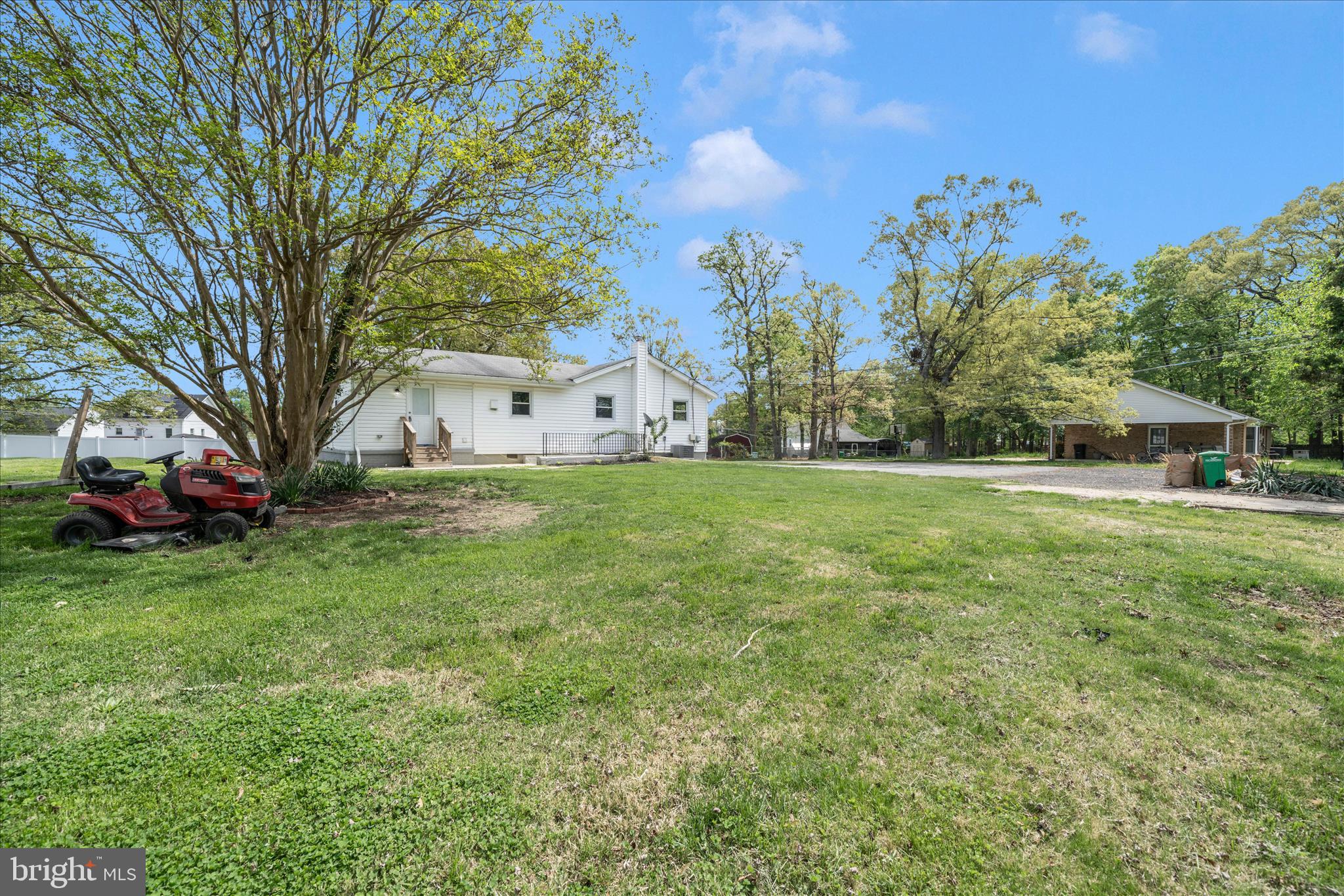 TEMPLE HILLS - Residential