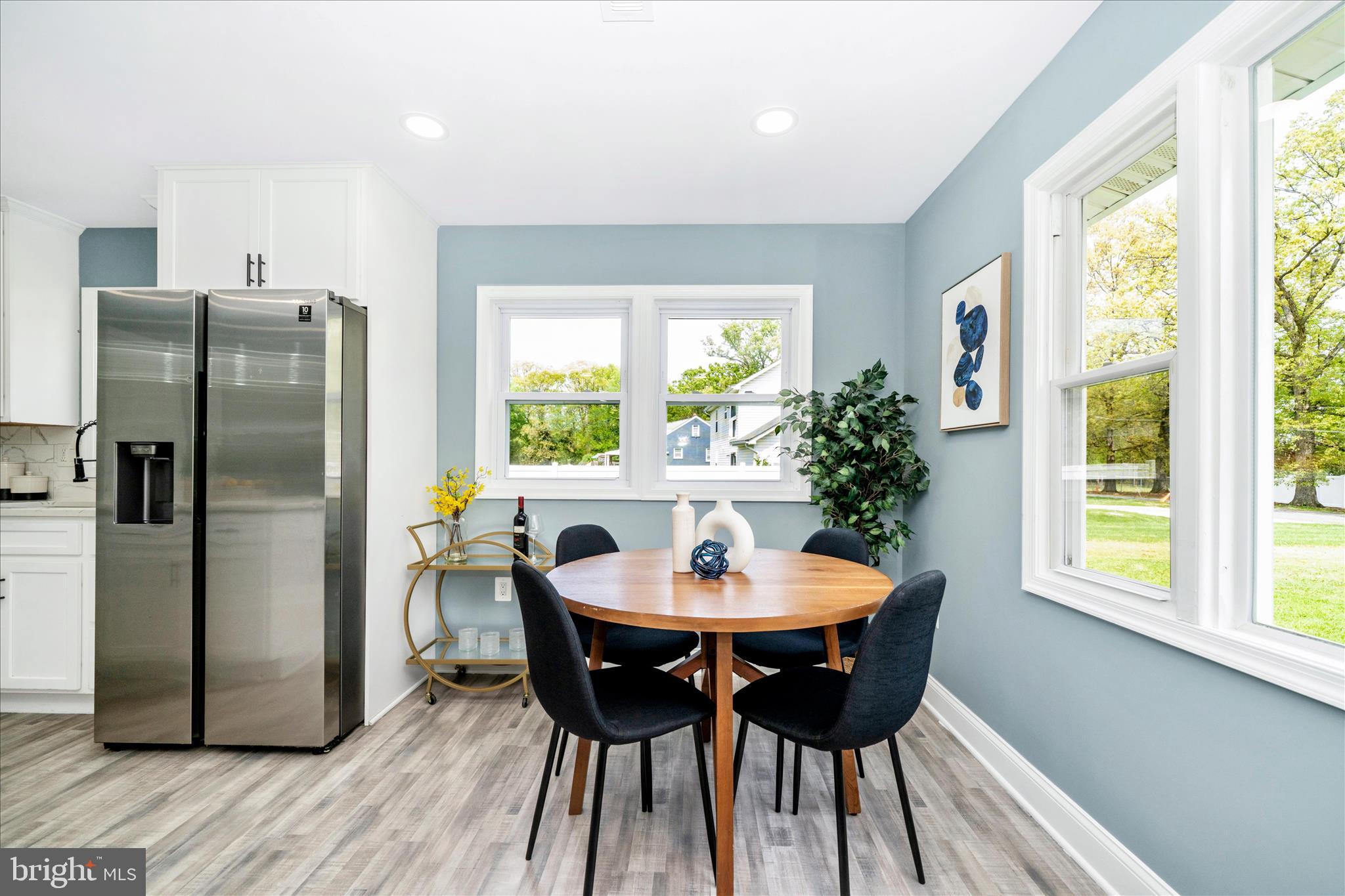 TEMPLE HILLS - Residential