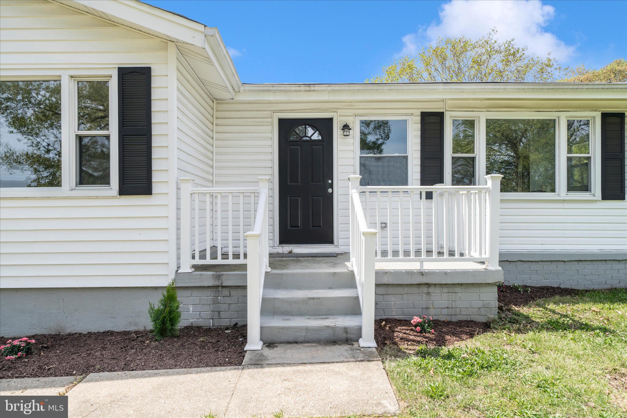 TEMPLE HILLS - Residential