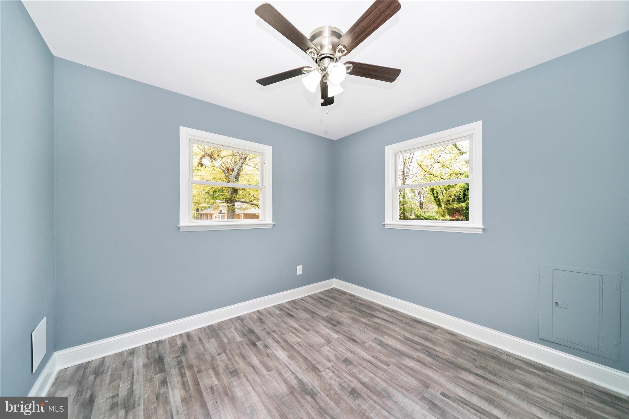 TEMPLE HILLS - Residential