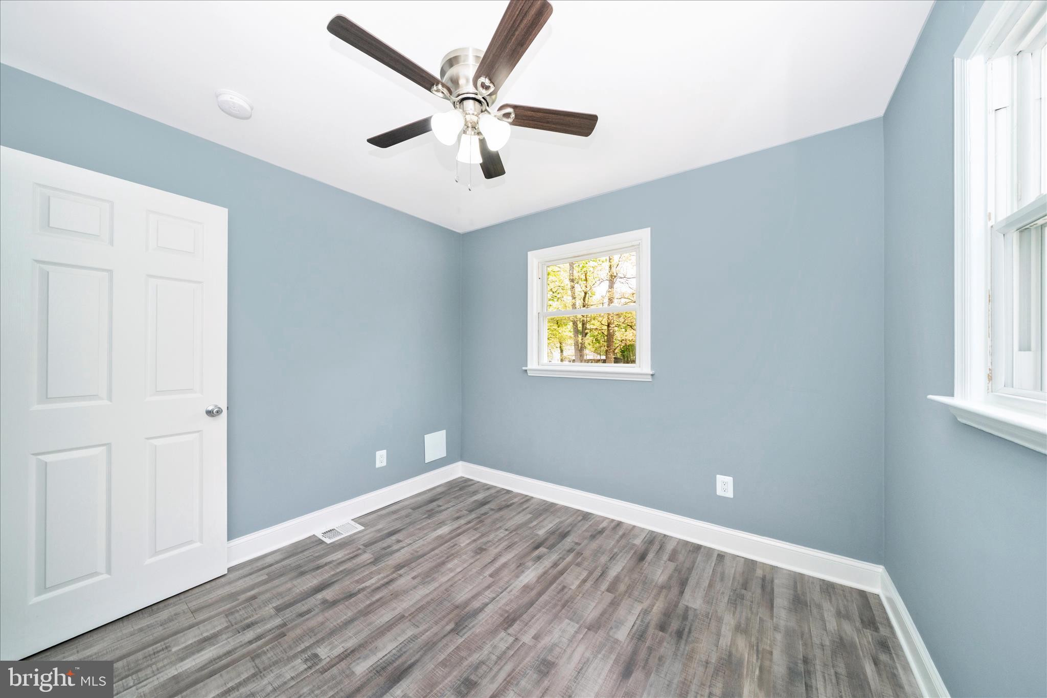 TEMPLE HILLS - Residential