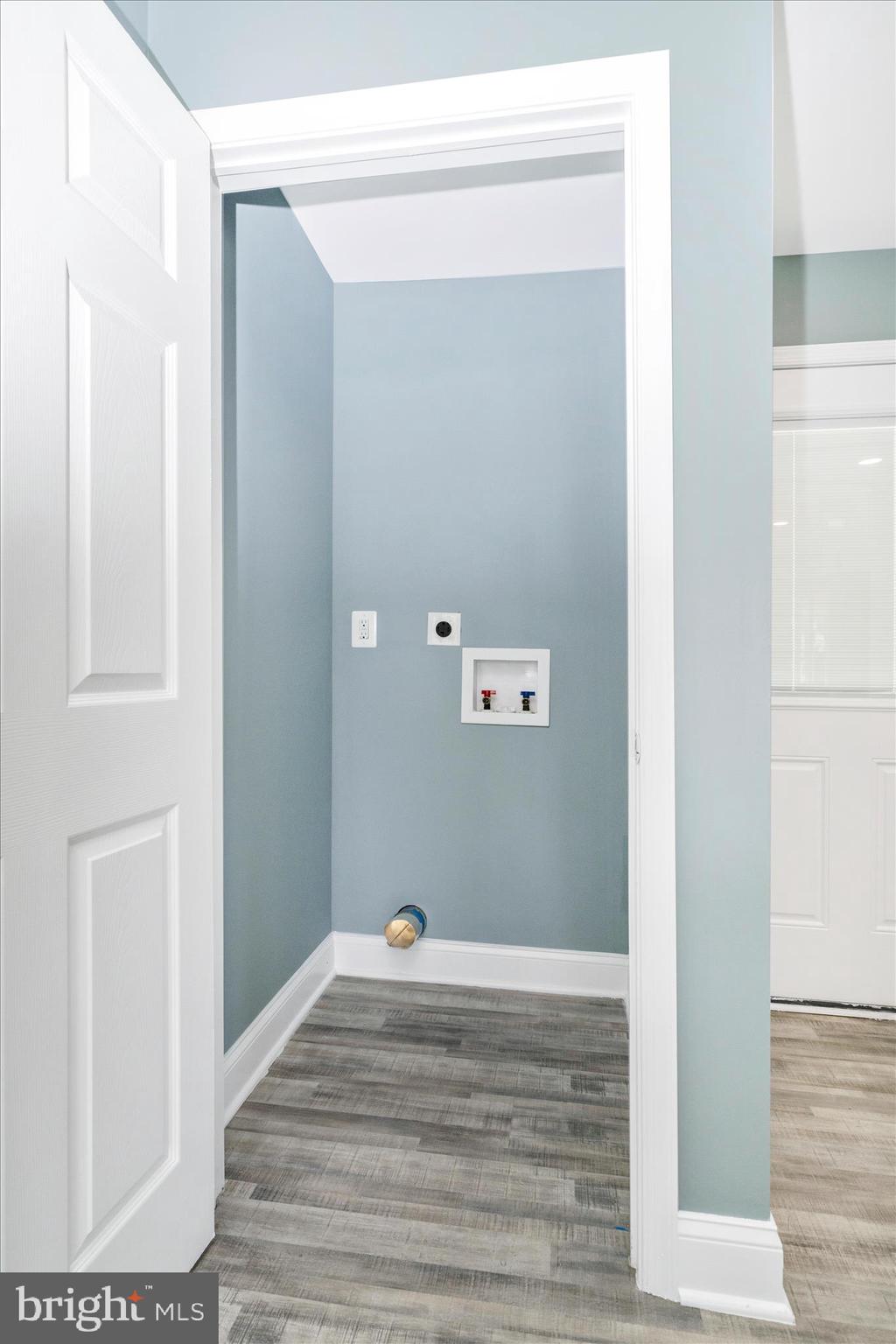 TEMPLE HILLS - Residential