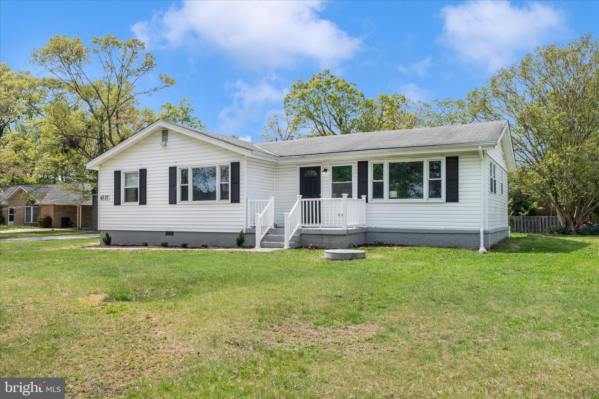 TEMPLE HILLS - Residential