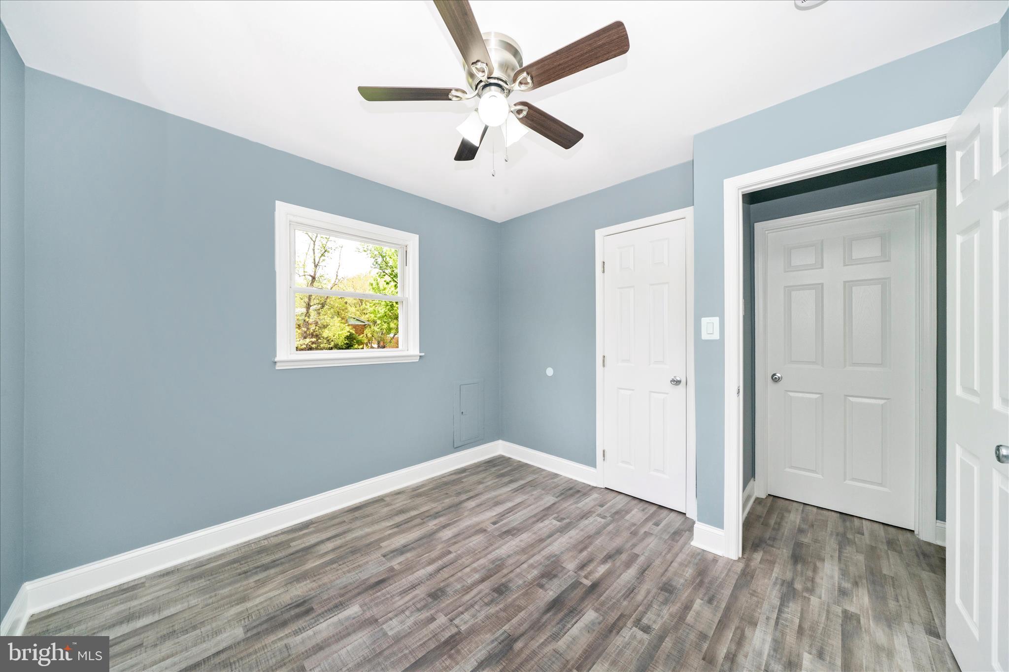 TEMPLE HILLS - Residential