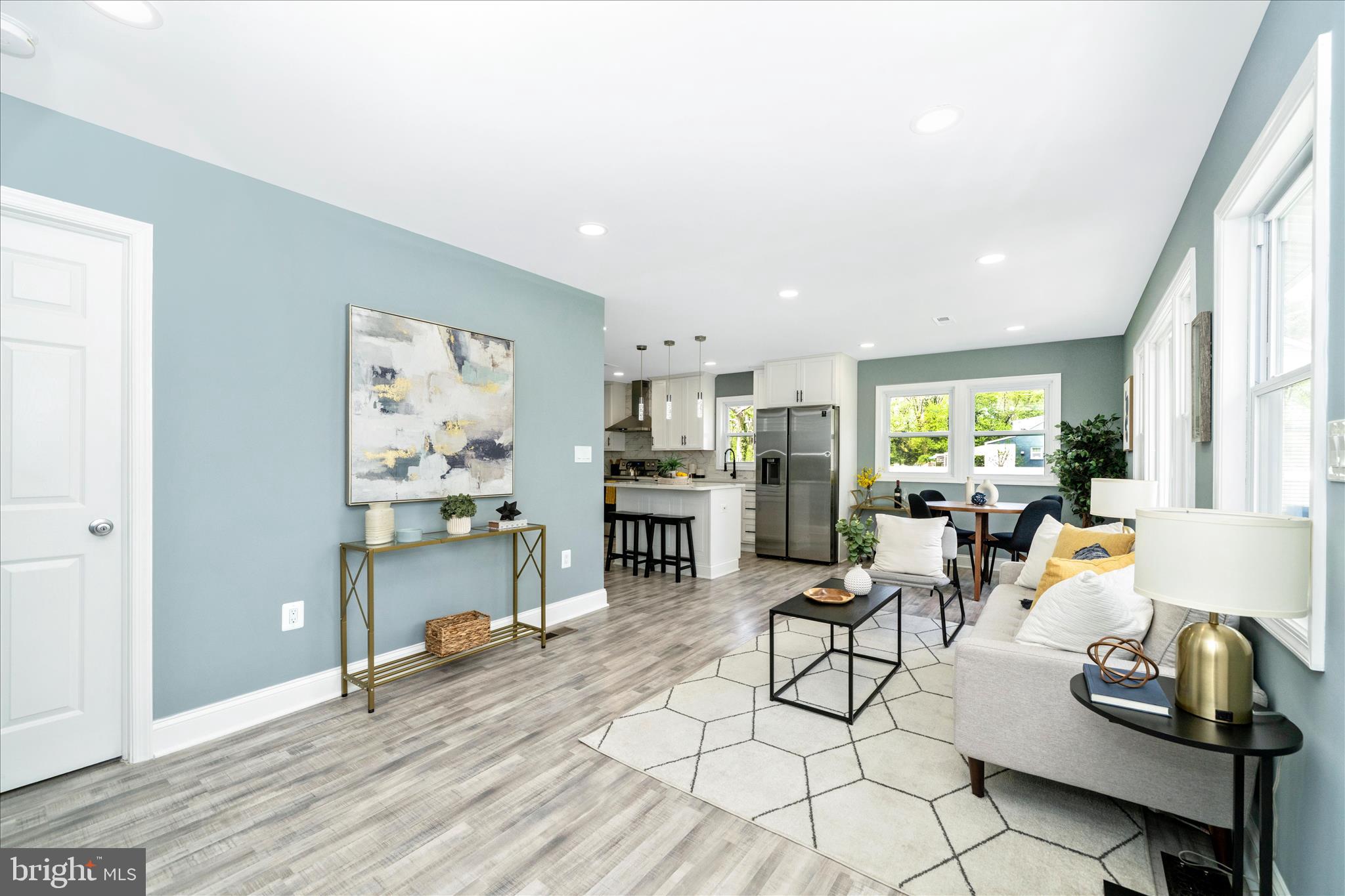 TEMPLE HILLS - Residential