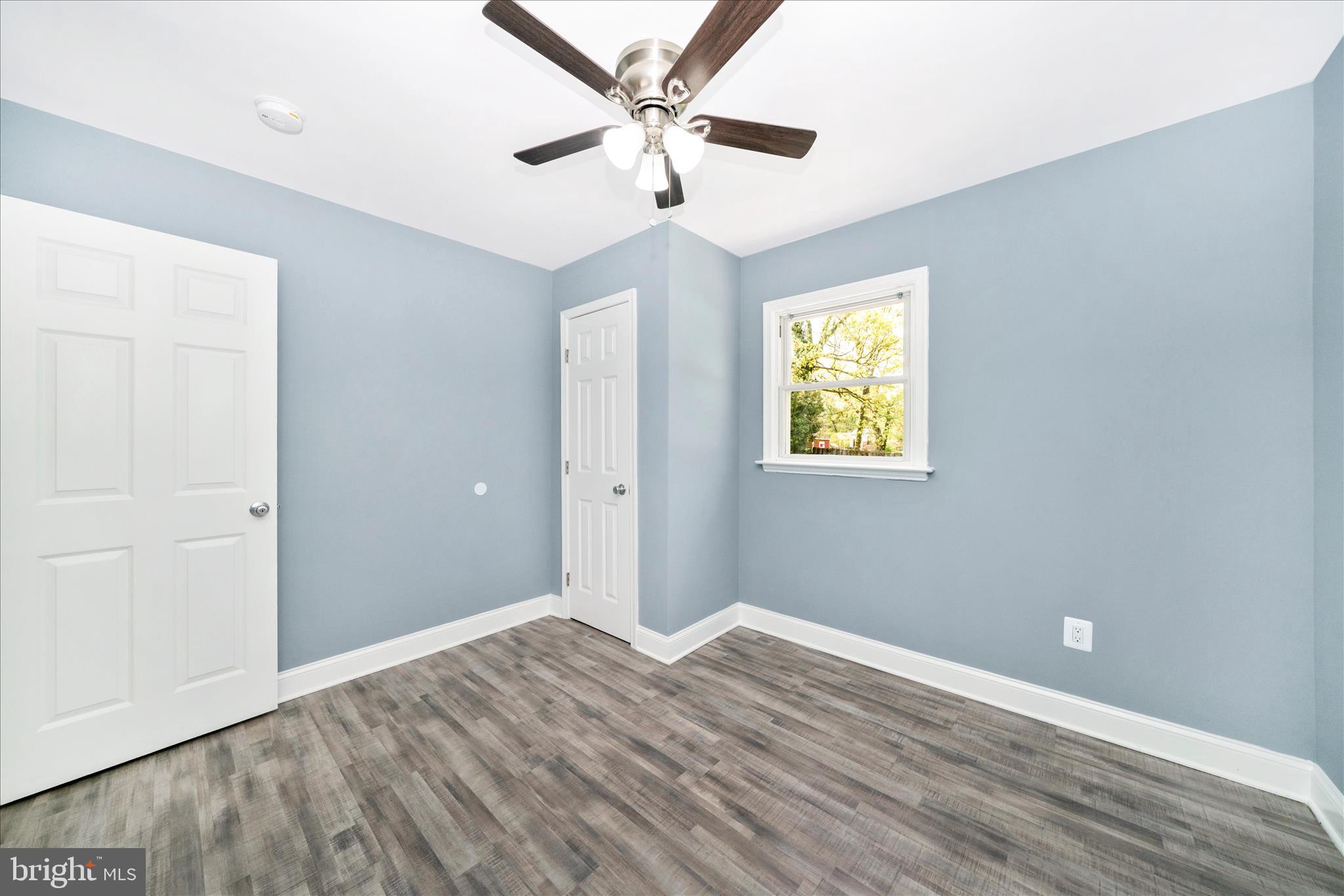 TEMPLE HILLS - Residential