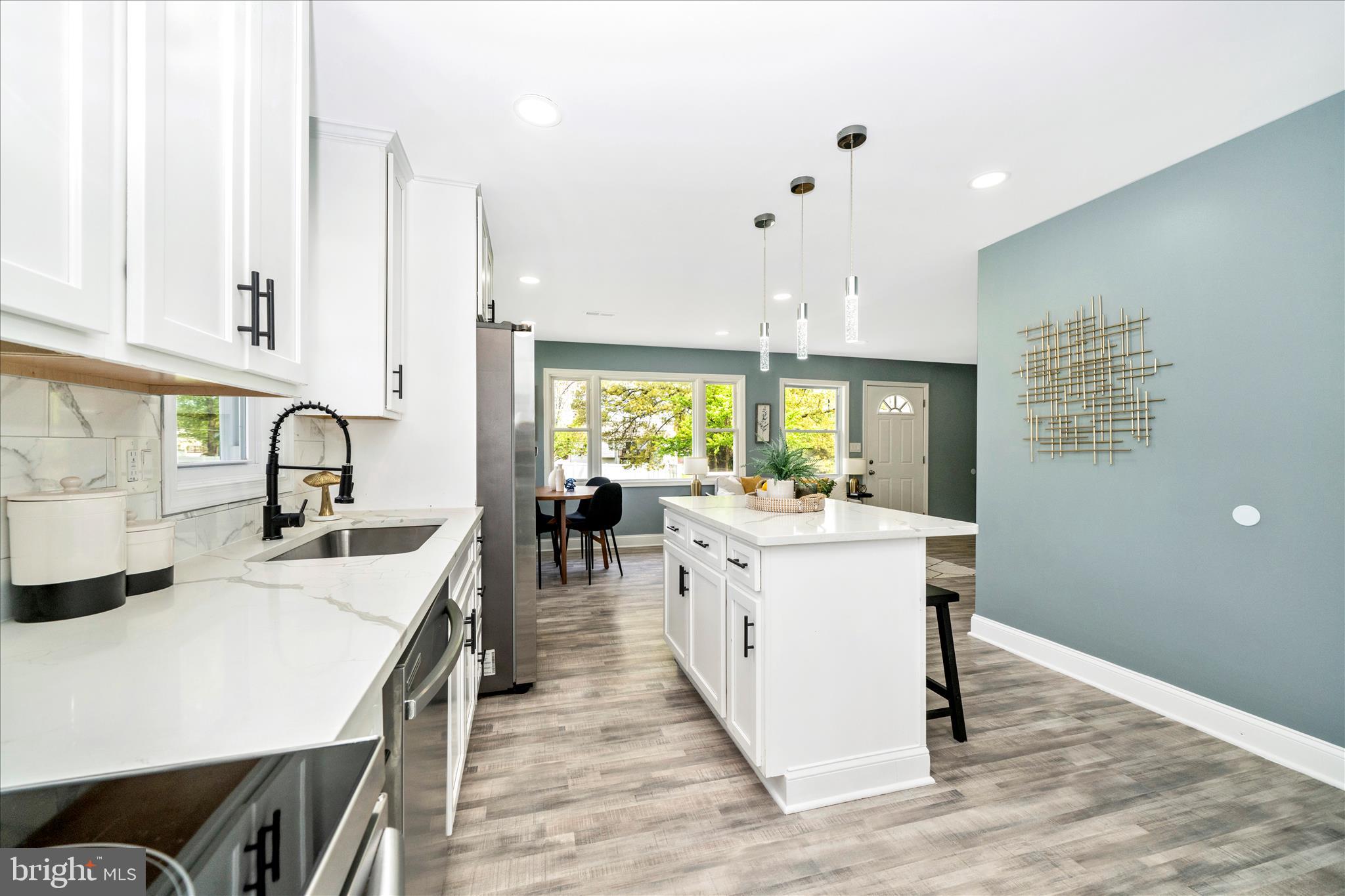 TEMPLE HILLS - Residential