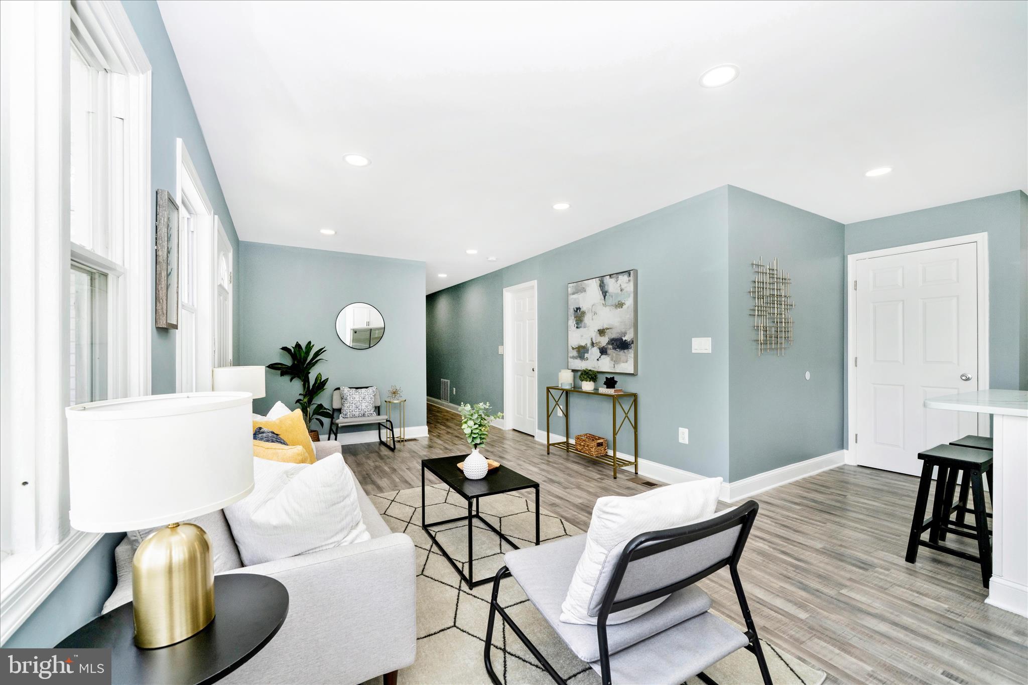 TEMPLE HILLS - Residential