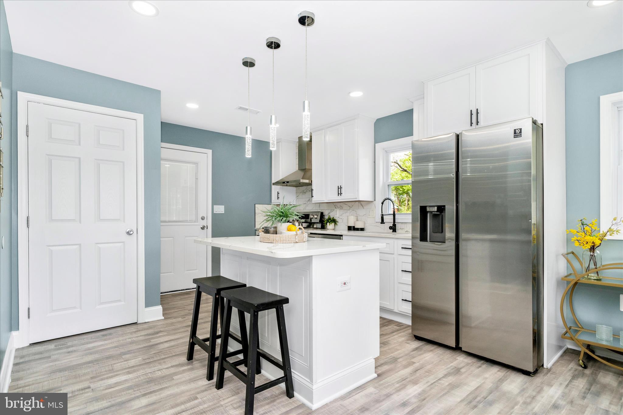 TEMPLE HILLS - Residential