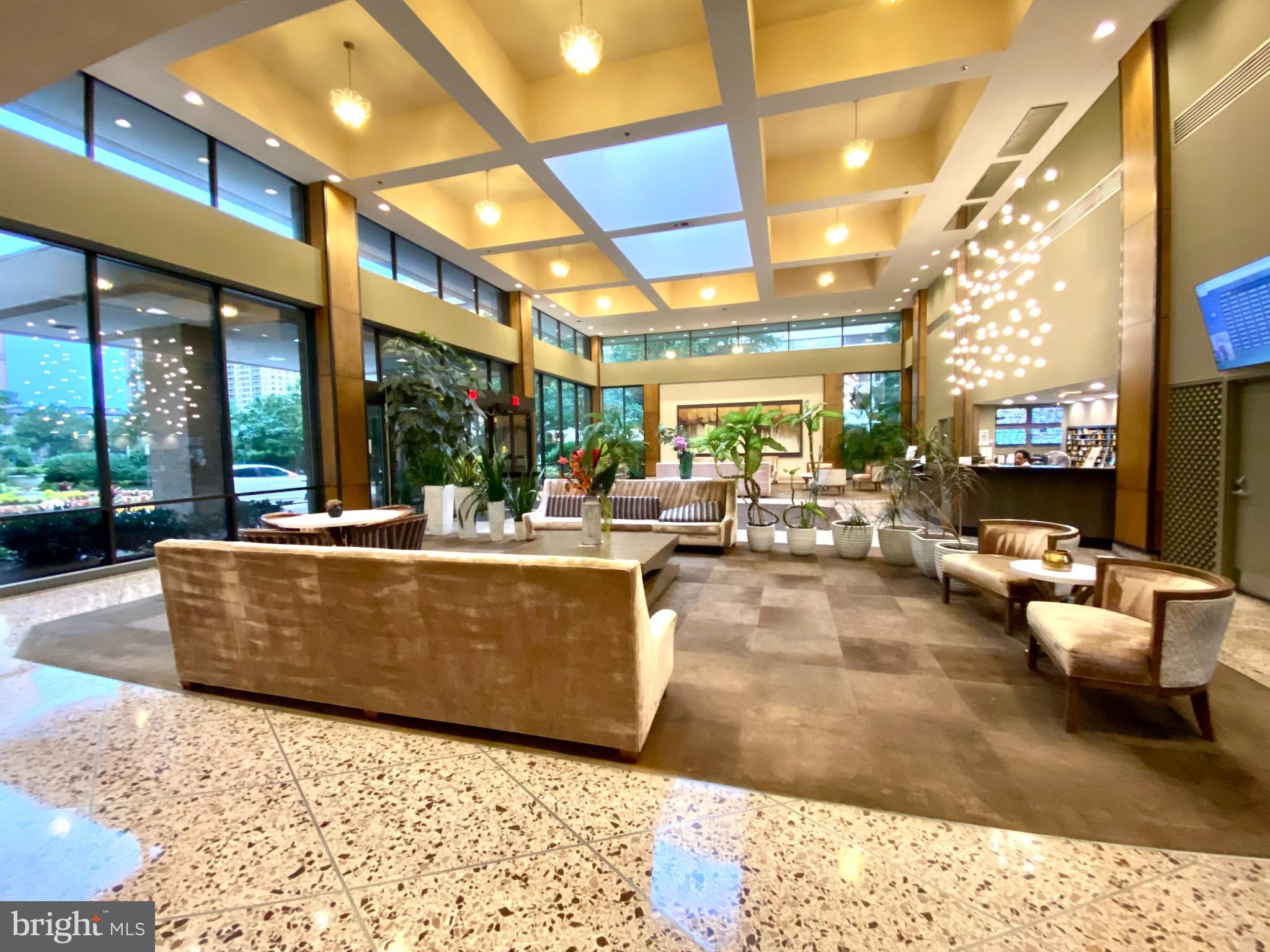 SKYLINE HOUSE - Residential Lease