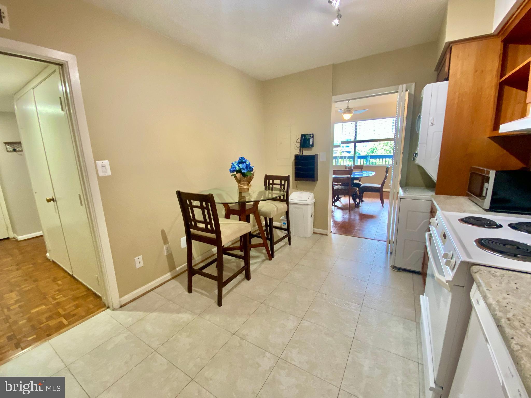 SKYLINE HOUSE - Residential Lease