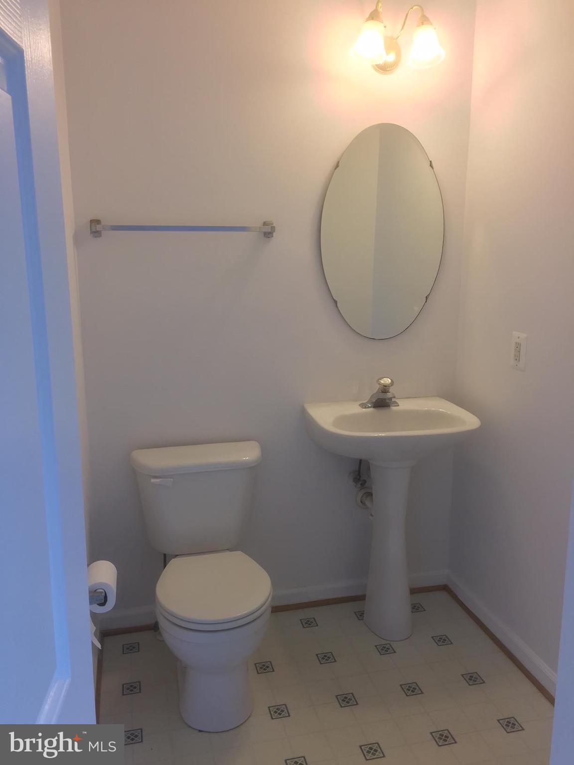 AMBERLEA FARM - Residential Lease